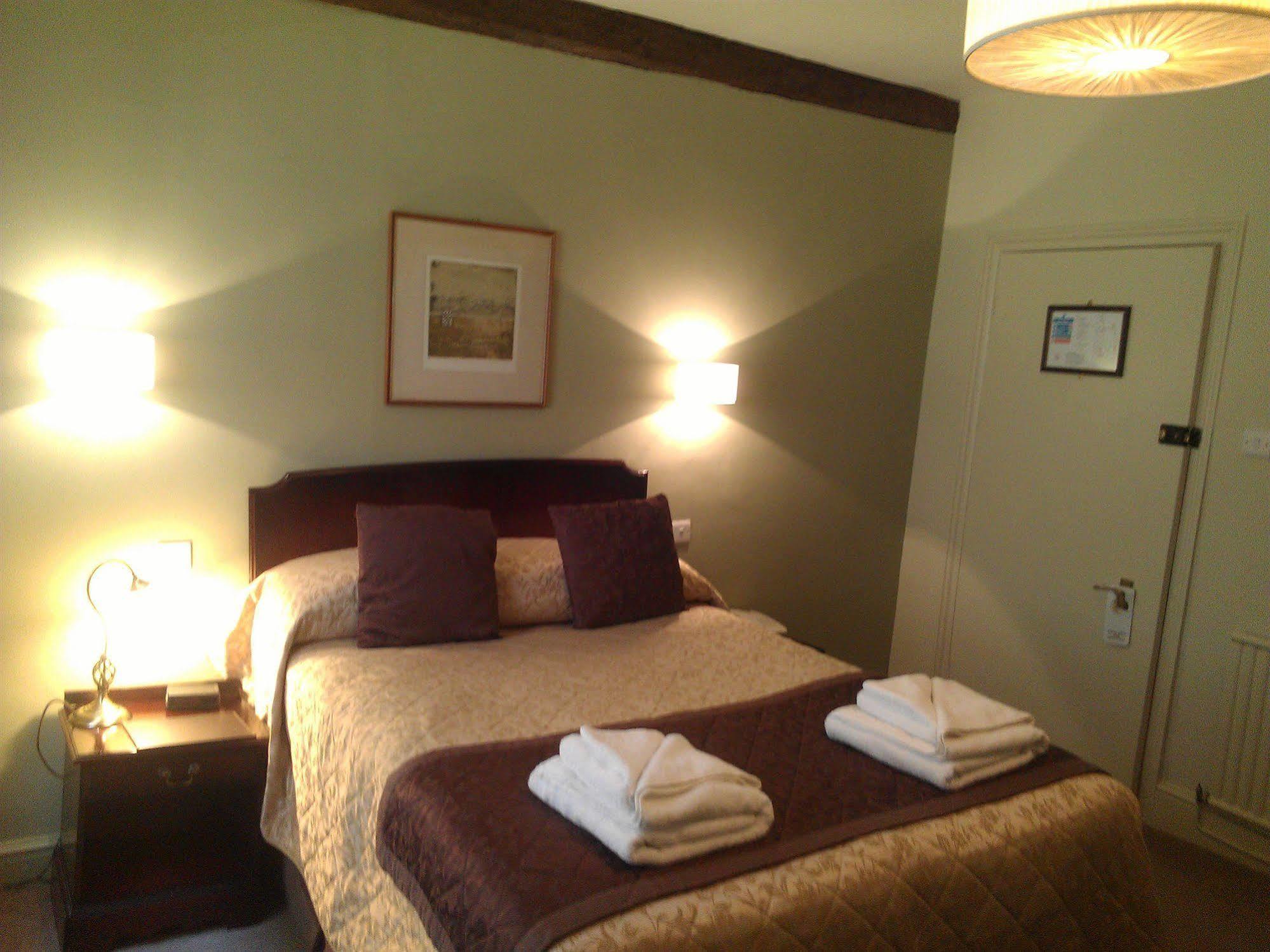 The Kings Head Hotel Ross-on-Wye Ngoại thất bức ảnh