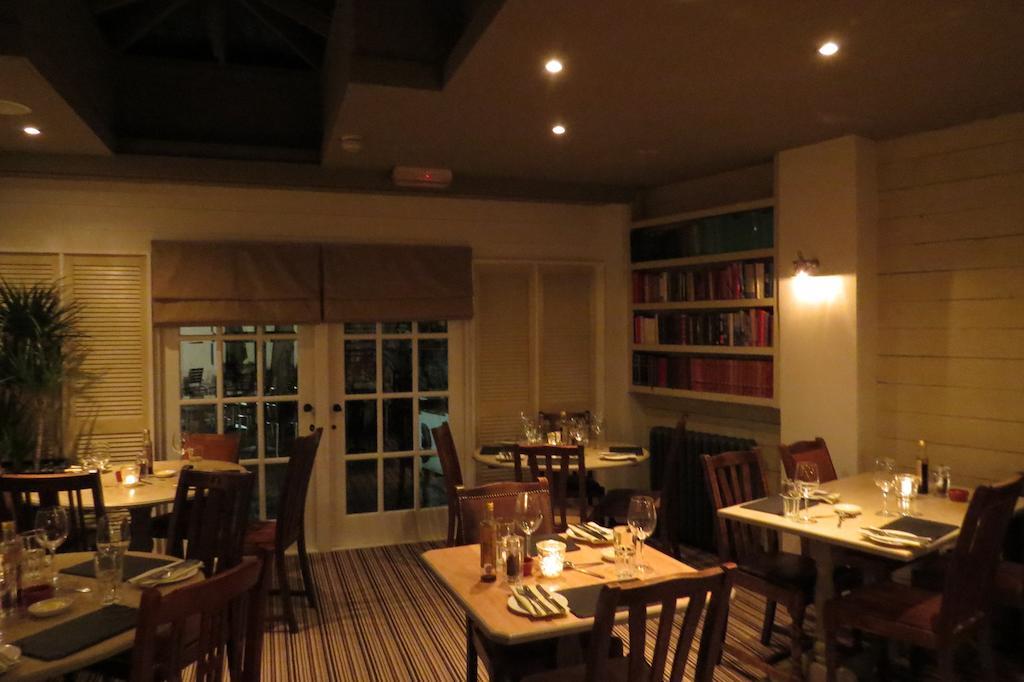 The Kings Head Hotel Ross-on-Wye Ngoại thất bức ảnh