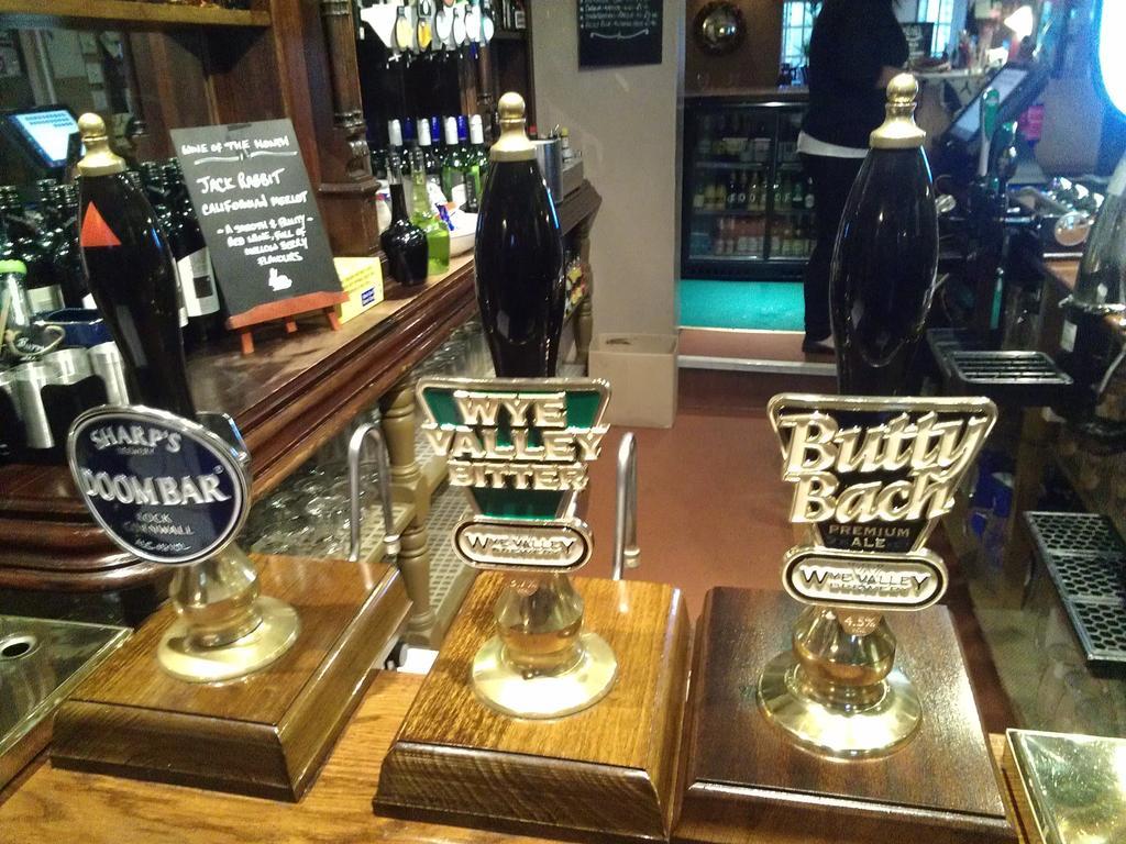The Kings Head Hotel Ross-on-Wye Ngoại thất bức ảnh